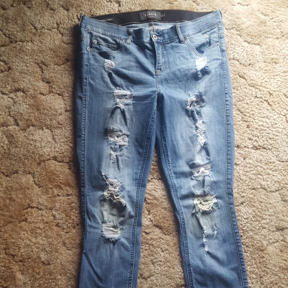 Bombshell torrid skinny jeans